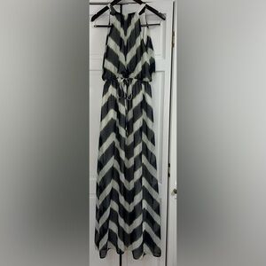 Vince Camuto Maxi Dress Size 2